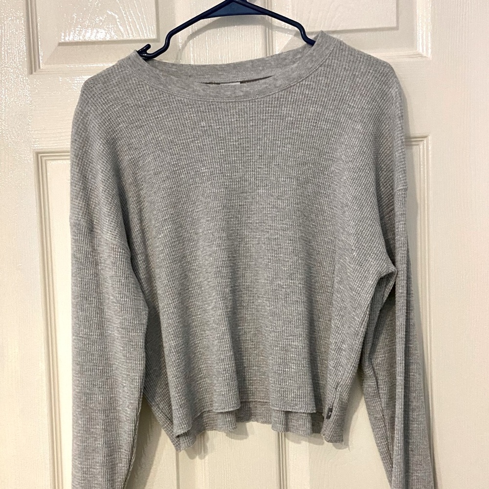 Aritzia TNA “Alamo” Waffle Longsleeve Tee/Top